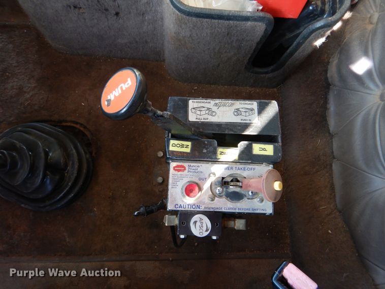 image for item KQ9592 1993 International 9200  dump truck