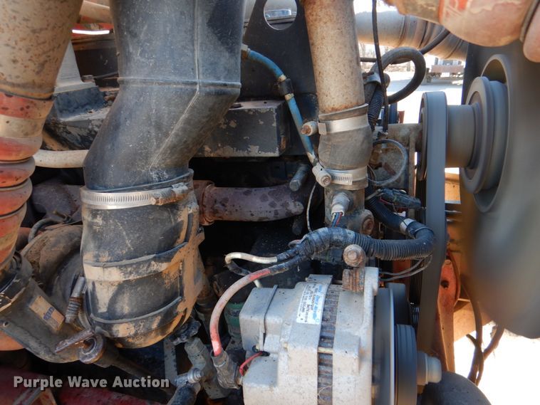 image for item KQ9592 1993 International 9200  dump truck