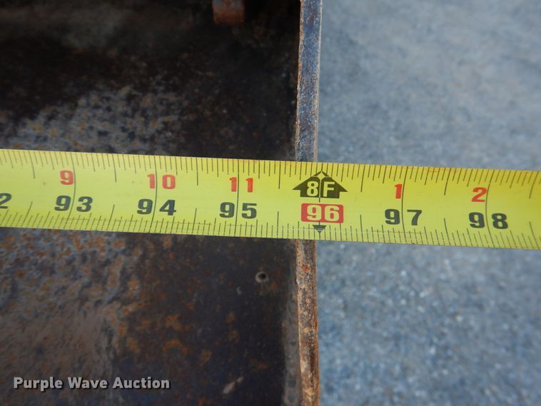 image for item KQ9592 1993 International 9200  dump truck