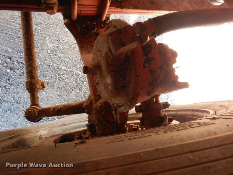 image for item KQ9592 1993 International 9200  dump truck