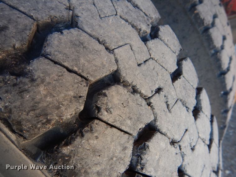 image for item KQ9592 1993 International 9200  dump truck