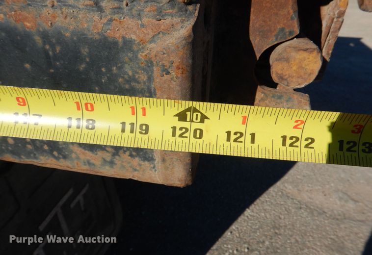 image for item KQ9593 1993 International 4700  dump truck