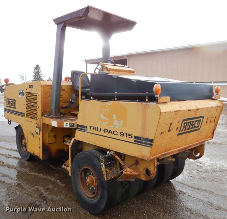 image for item KS9299 Rosco TRU-PAC 915  pneumatic roller