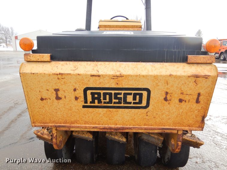 image for item KS9299 Rosco TRU-PAC 915  pneumatic roller