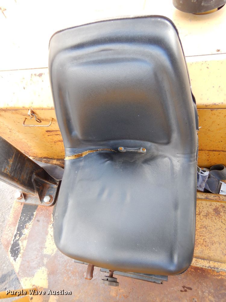 image for item KS9299 Rosco TRU-PAC 915  pneumatic roller