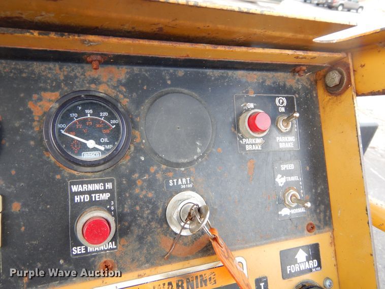 image for item KS9299 Rosco TRU-PAC 915  pneumatic roller