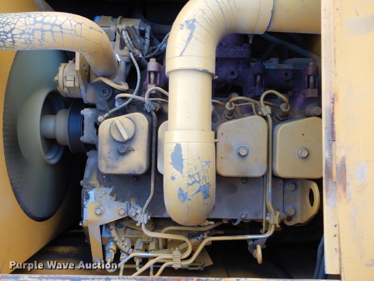 image for item KS9299 Rosco TRU-PAC 915  pneumatic roller