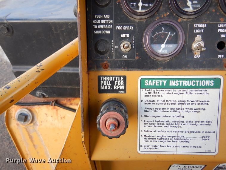 image for item KS9299 Rosco TRU-PAC 915  pneumatic roller