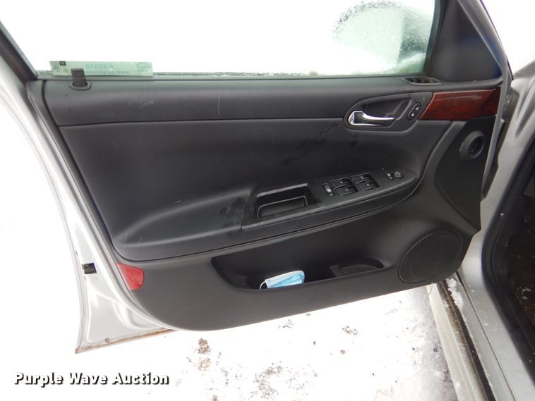 image for item KS9310 2009 Chevrolet Impala LT