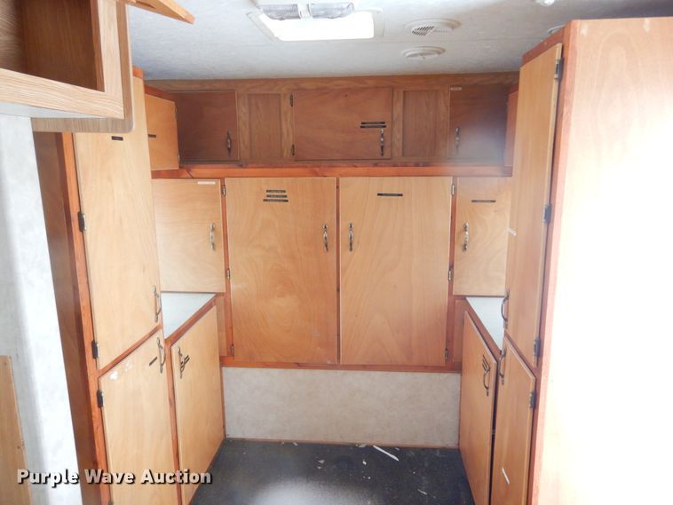 image for item KS9311 2005 K-Z Frontier  camper