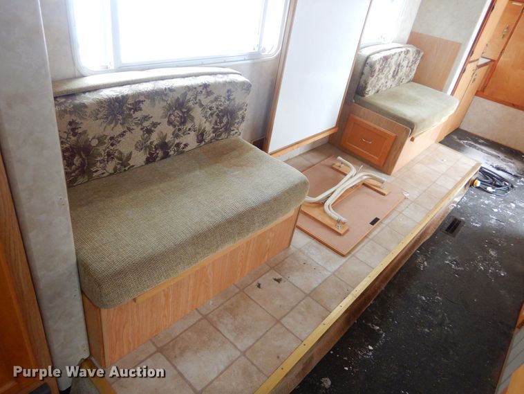 image for item KS9311 2005 K-Z Frontier  camper