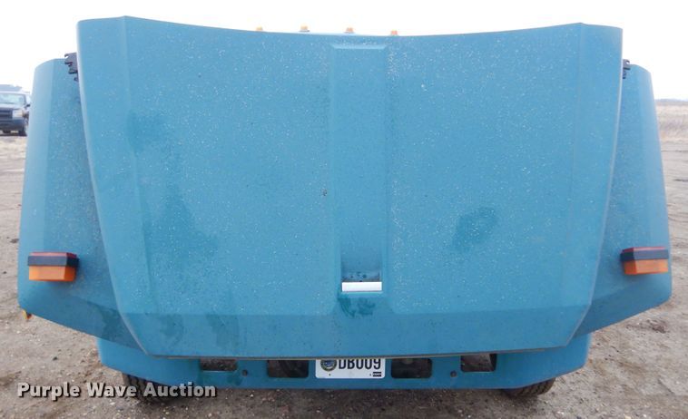 image for item KS9313 1991 Ford F600  flatbed truck