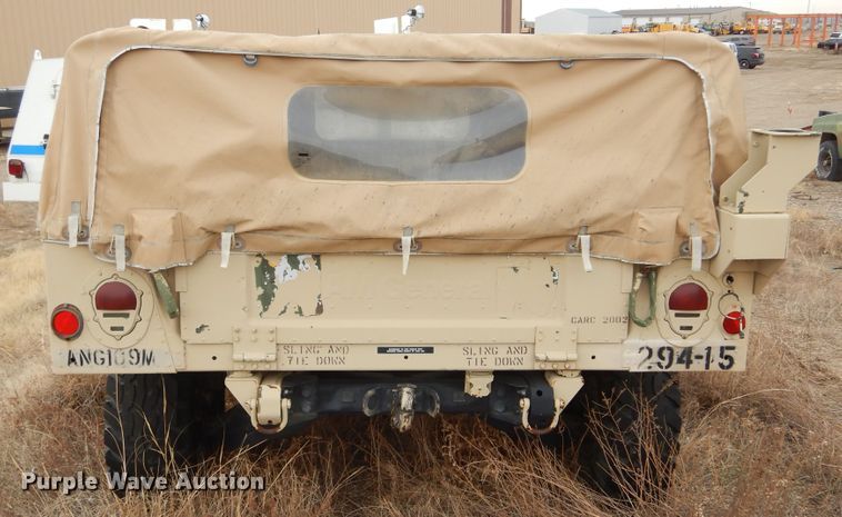 image for item KS9318 1987 Am General HMMWV  SUV