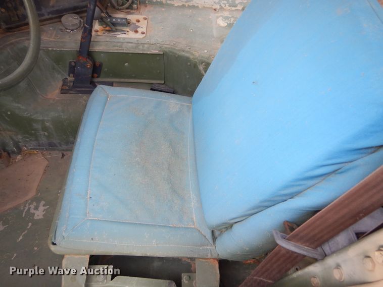 image for item KS9318 1987 Am General HMMWV  SUV