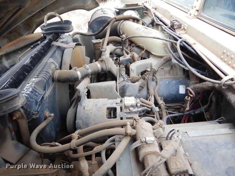 image for item KS9318 1987 Am General HMMWV  SUV