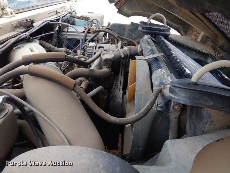 image for item KS9318 1987 Am General HMMWV  SUV