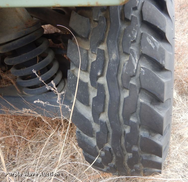 image for item KS9318 1987 Am General HMMWV  SUV