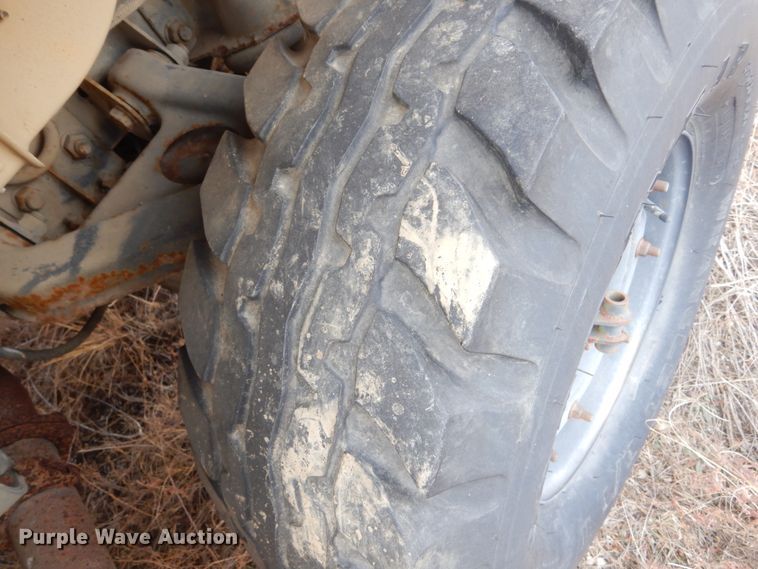 image for item KS9318 1987 Am General HMMWV  SUV