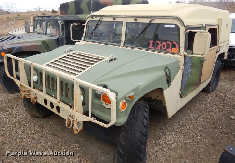 image for item KS9321 1987 Am General HMMWV  SUV