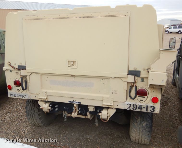 image for item KS9321 1987 Am General HMMWV  SUV