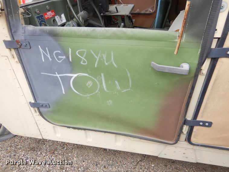 image for item KS9321 1987 Am General HMMWV  SUV