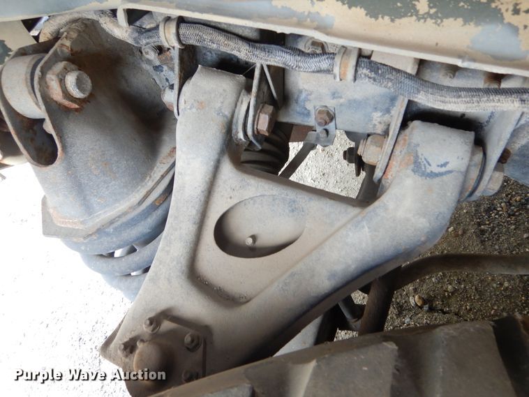 image for item KS9321 1987 Am General HMMWV  SUV