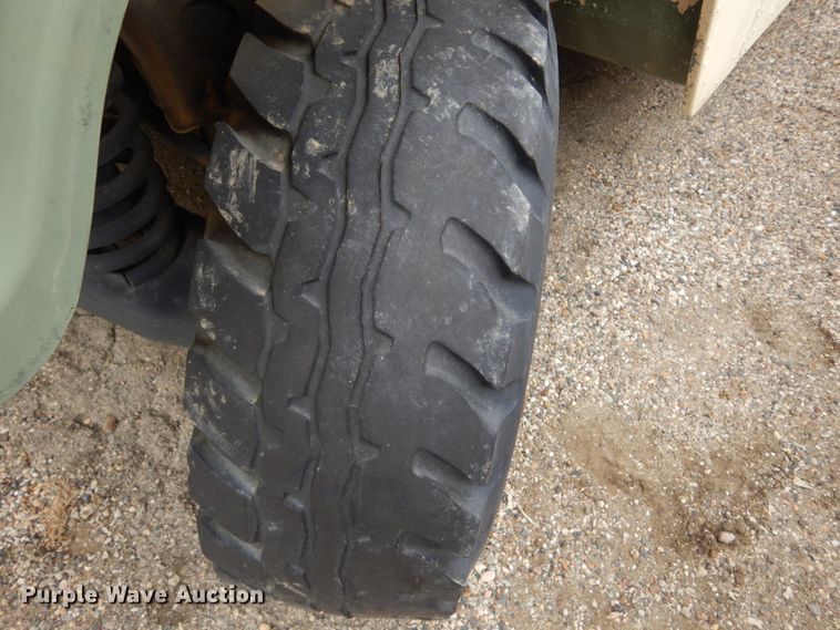 image for item KS9321 1987 Am General HMMWV  SUV