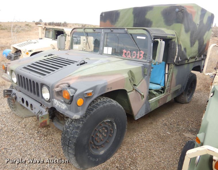 image for item KS9322 1985 Am General HMMWV  SUV