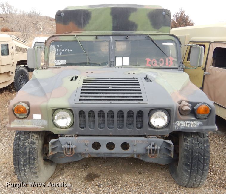 image for item KS9322 1985 Am General HMMWV  SUV