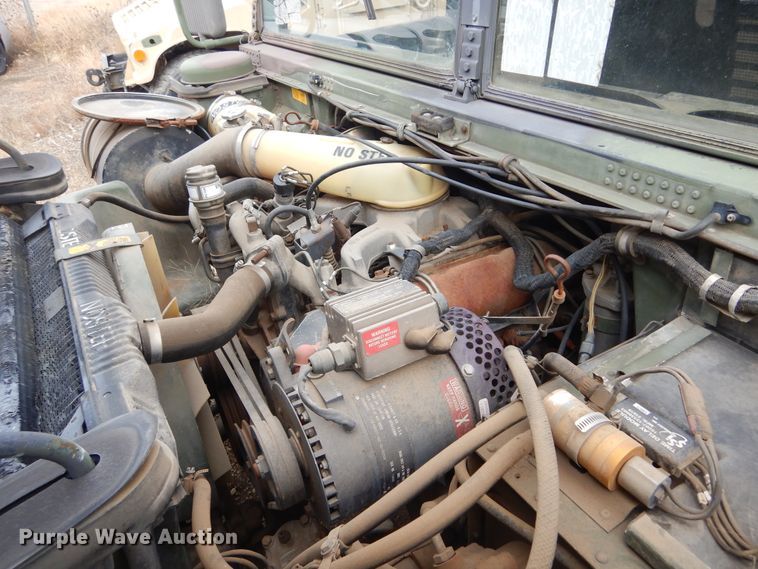 image for item KS9322 1985 Am General HMMWV  SUV