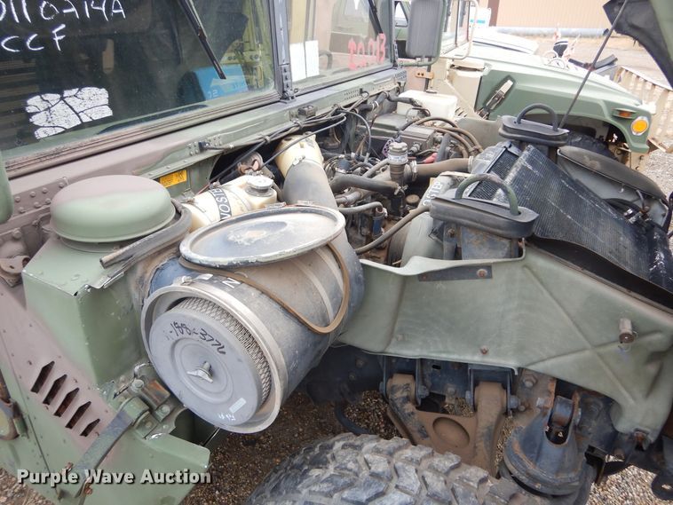 image for item KS9322 1985 Am General HMMWV  SUV