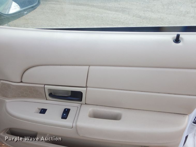 image for item KS9323 2009 Ford Crown Victoria Police Interceptor