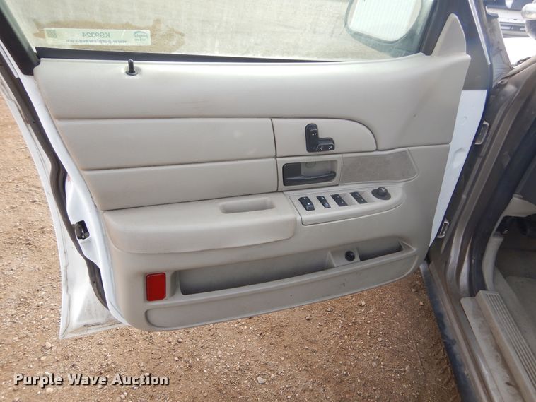 image for item KS9324 2008 Ford Crown Victoria Police Interceptor