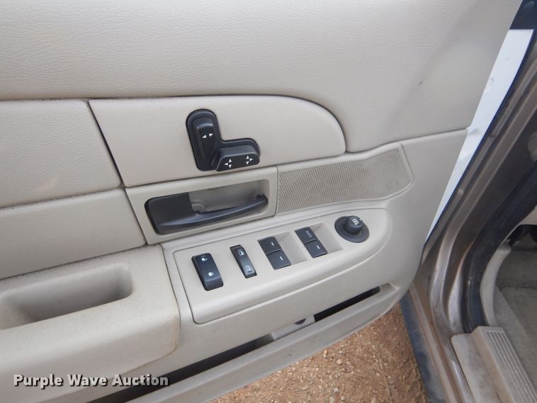 image for item KS9324 2008 Ford Crown Victoria Police Interceptor