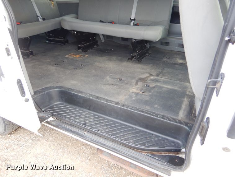 image for item KS9325 2012 Ford E350 Super Duty XL  van