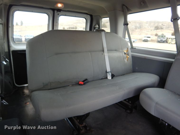 image for item KS9325 2012 Ford E350 Super Duty XL  van