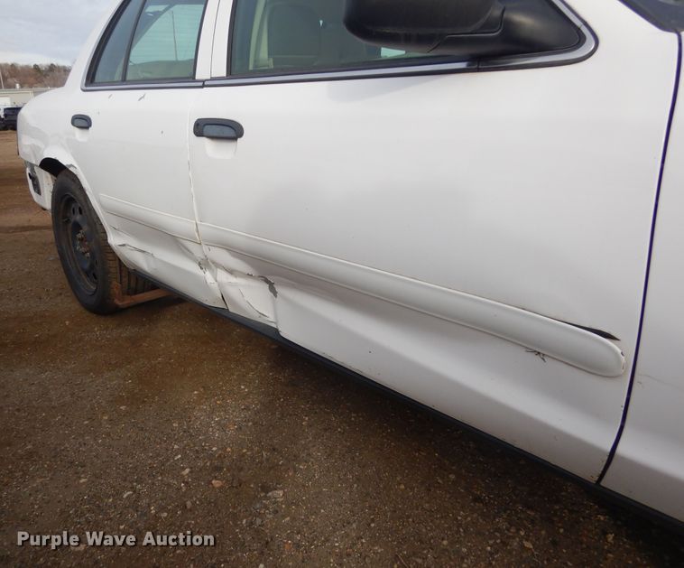 image for item KS9331 2011 Ford Crown Victoria Police Interceptor