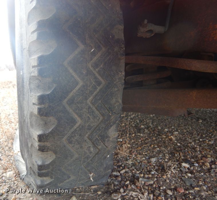 image for item KS9335 1956 Ford Mainline Fordor