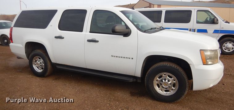 image for item KS9339 2007 Chevrolet Suburban 2500 LS