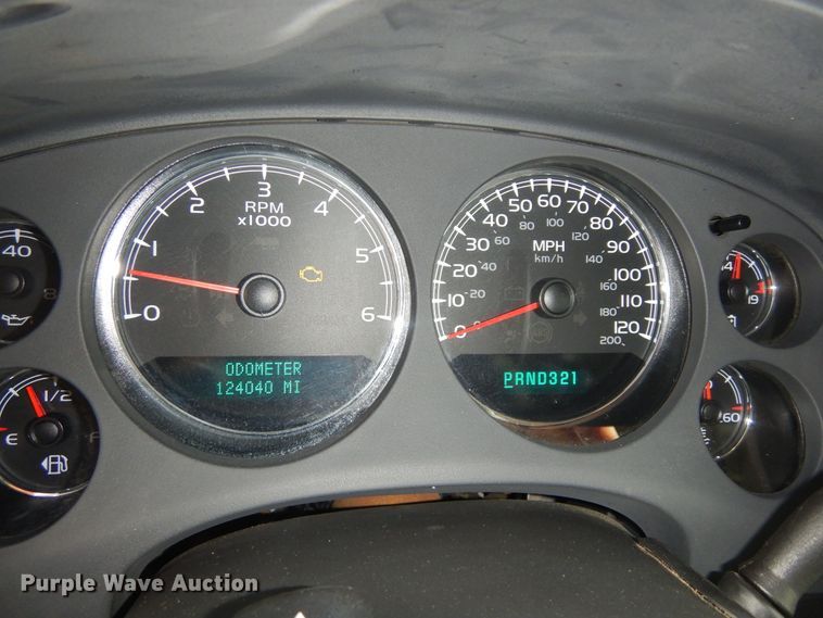 image for item KS9339 2007 Chevrolet Suburban 2500 LS