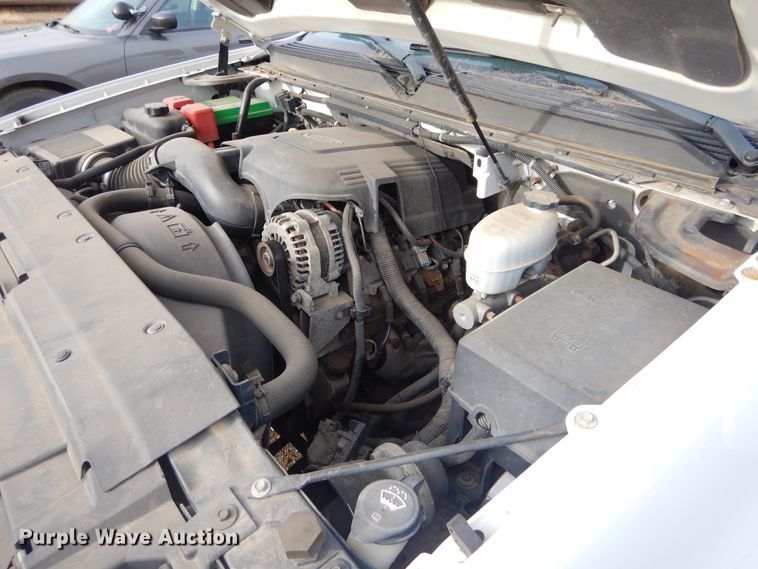 image for item KS9339 2007 Chevrolet Suburban 2500 LS