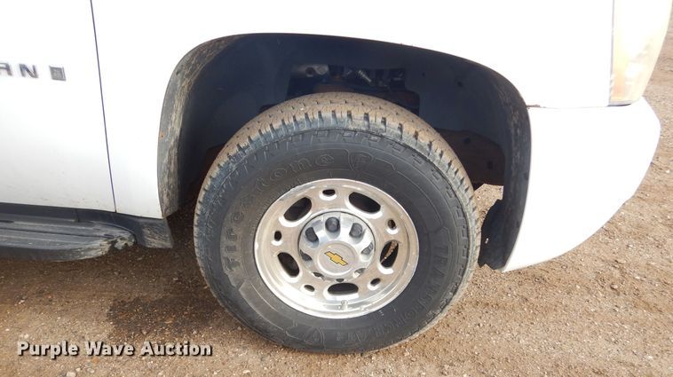 image for item KS9339 2007 Chevrolet Suburban 2500 LS