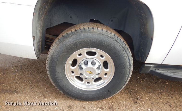 image for item KS9339 2007 Chevrolet Suburban 2500 LS