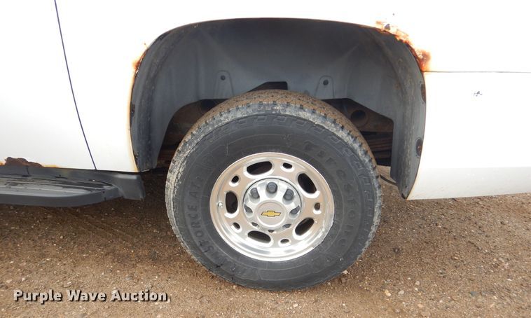 image for item KS9339 2007 Chevrolet Suburban 2500 LS