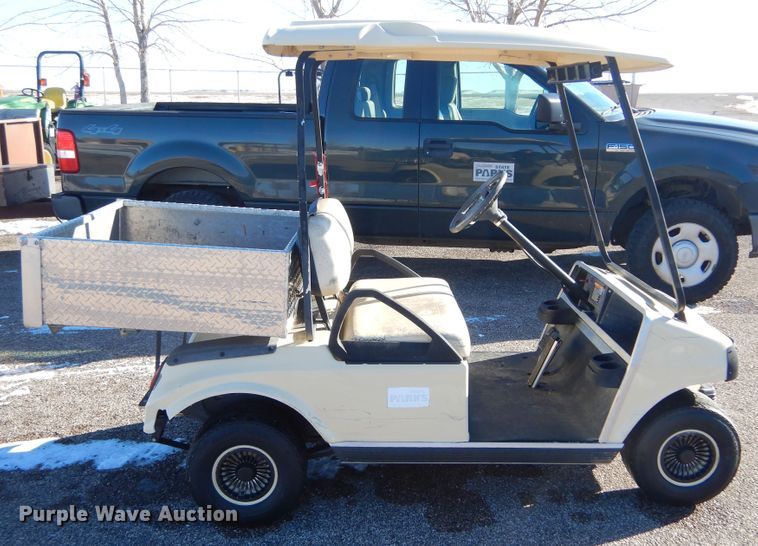image for item KS9347 2002 Club Car  golf cart