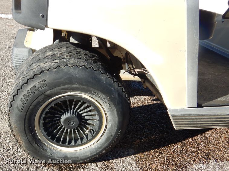 image for item KS9347 2002 Club Car  golf cart