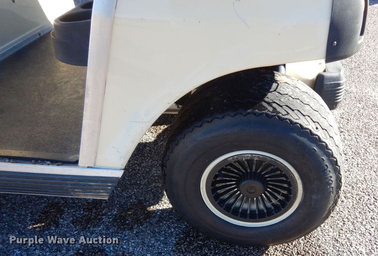 image for item KS9347 2002 Club Car  golf cart
