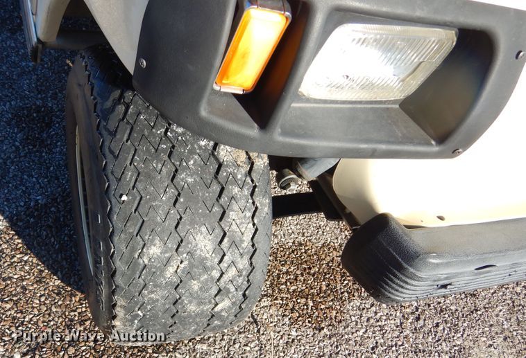 image for item KS9347 2002 Club Car  golf cart