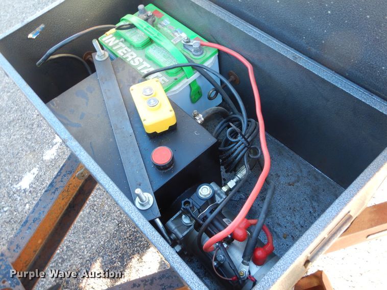 image for item KS9348 2000  Shop built dump trailer