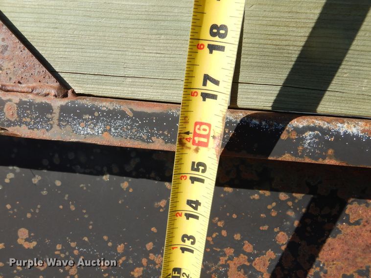 image for item KS9348 2000  Shop built dump trailer